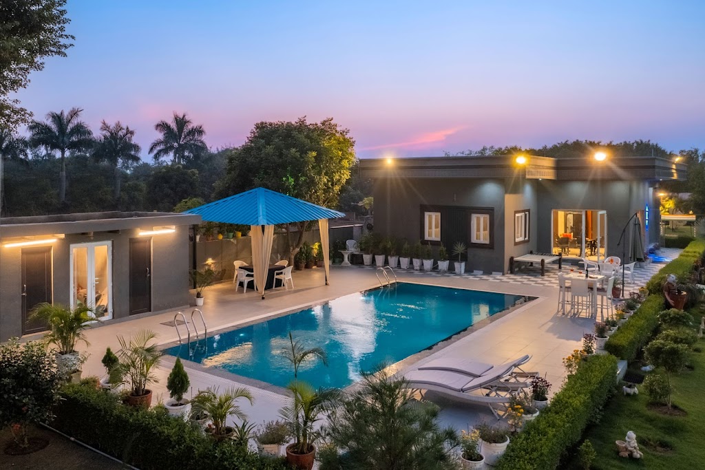 Stayvista At Bloom Haven Faridabad Luxury Villa With Private Pool
