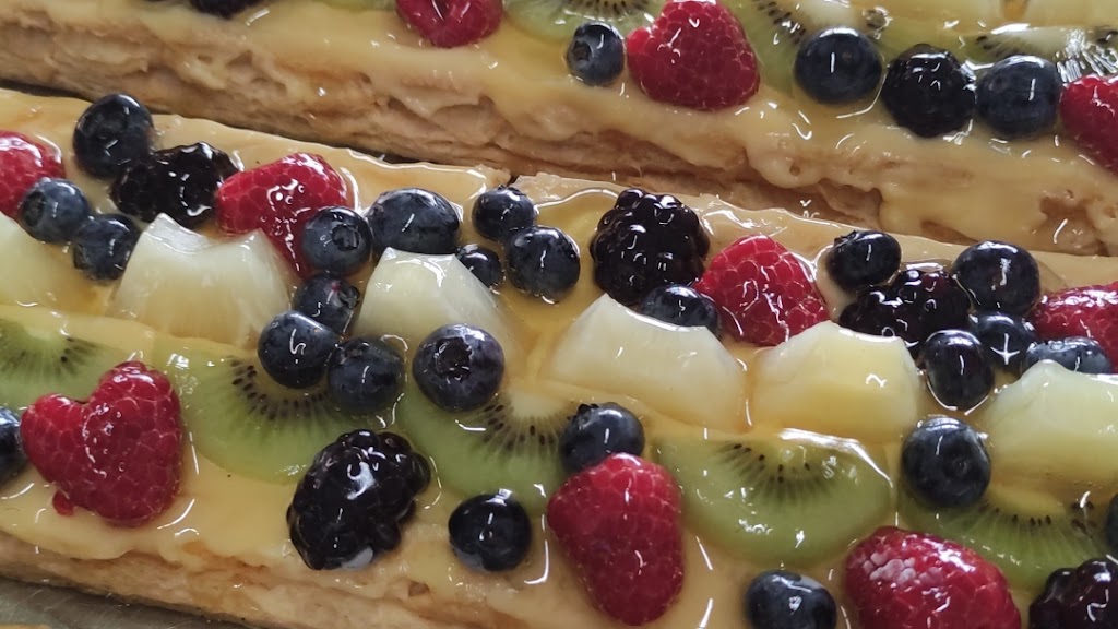 PASTELERIA LIVORNO — Comida y bebida