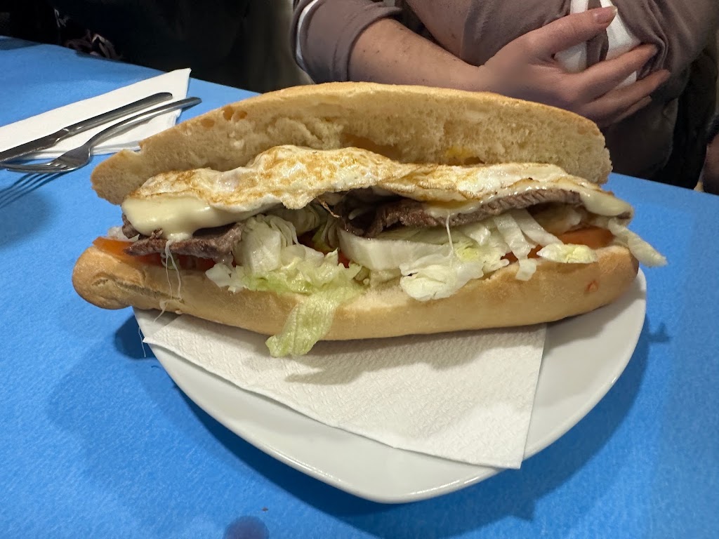 Convento 32 - Bar bocateria — Comida y bebida