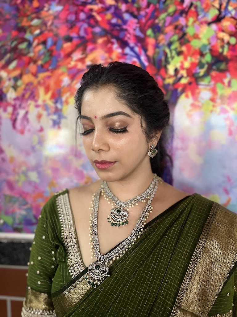 Vedika Beauty Salon And Makeup Studio