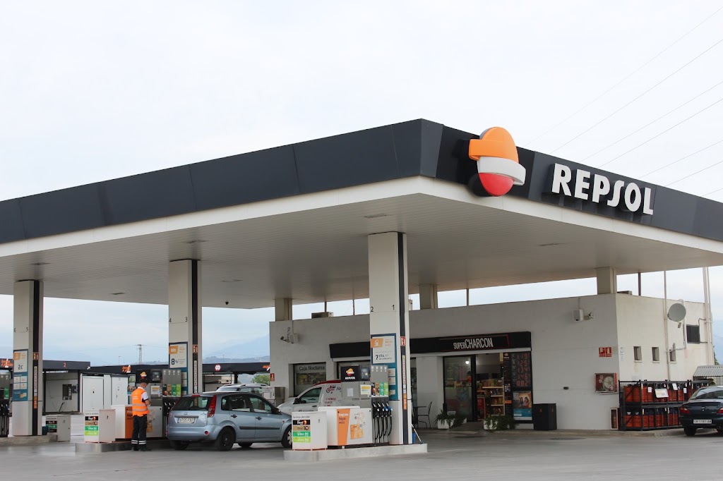 El Charcon REPSOL — Exterior