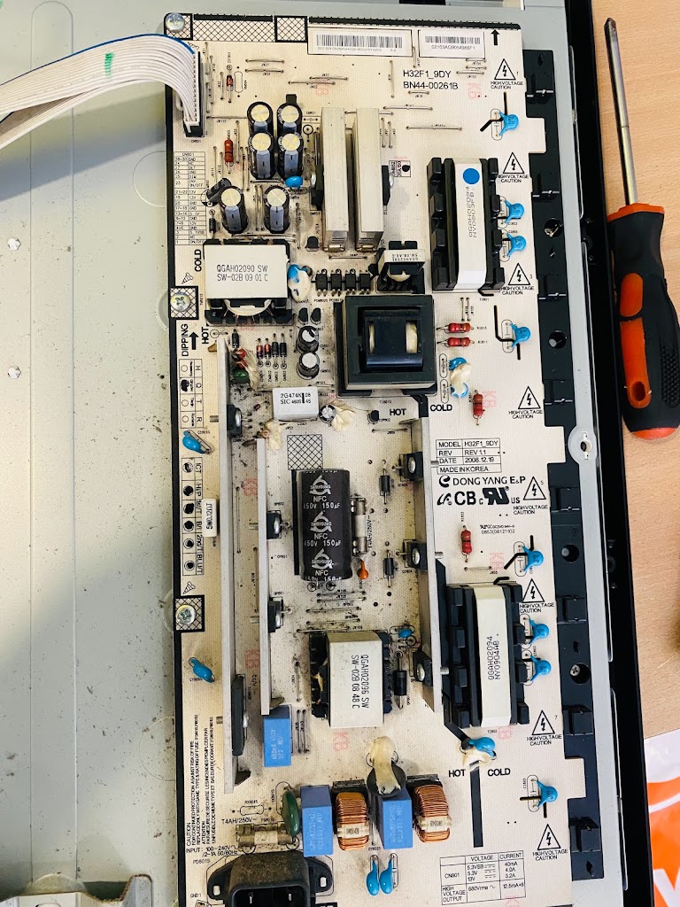HYDRA REPAIR — Interior