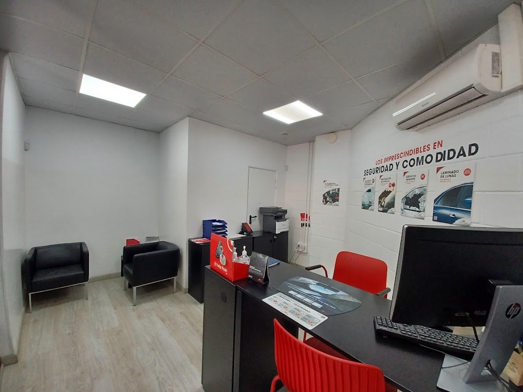 Carglass — Interior