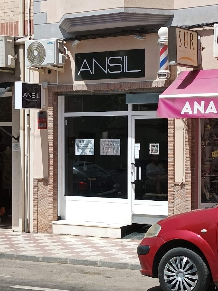 ANSIL PELUQUEROS - Peluqueria y Barberia En Albolote — Exterior