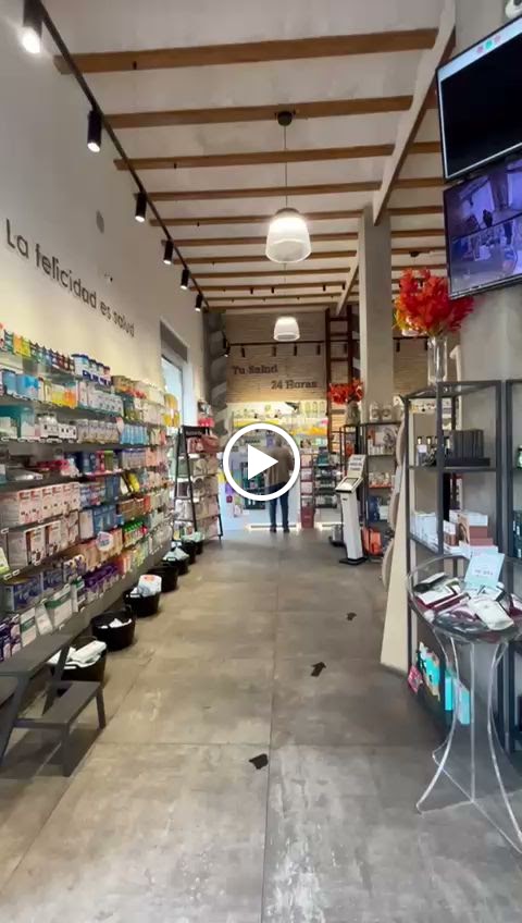 Farmacia 24 horas Puerto 33 — Videos