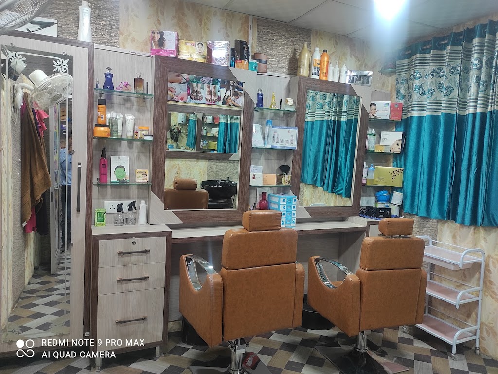 Look Shine Beauty Parlour