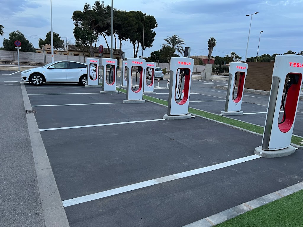 Tesla Supercharger