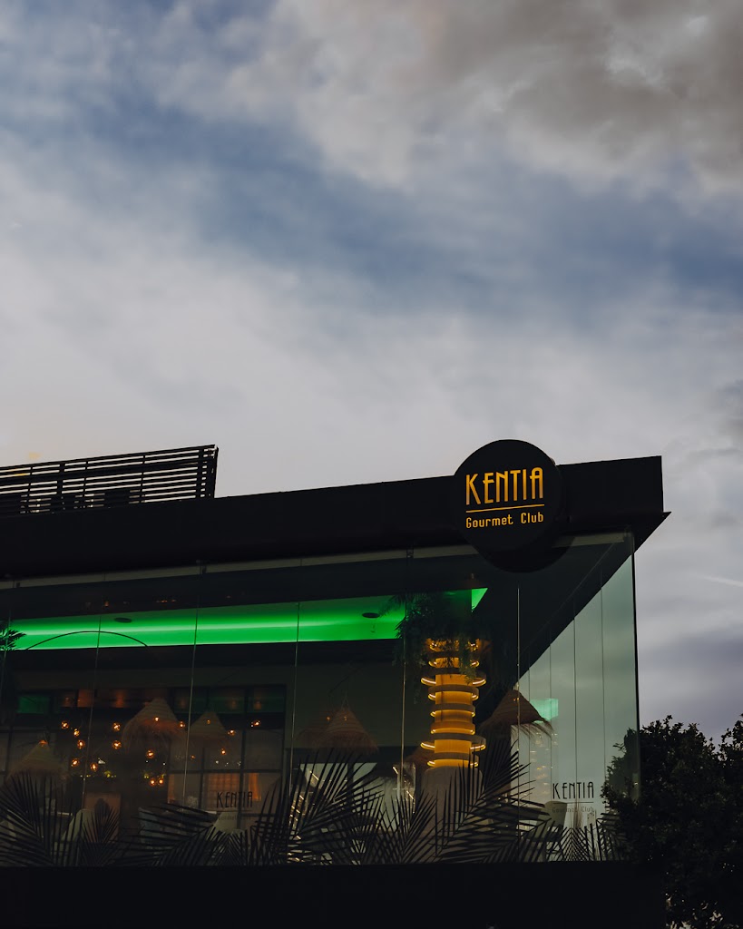 Kentia, Gourmet Club