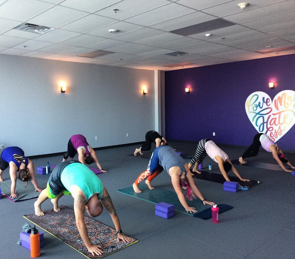  Love Junkie Yoga & Fitness