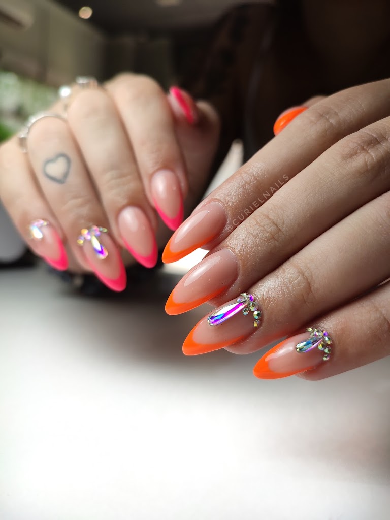 Curiel Nails — Del propietario