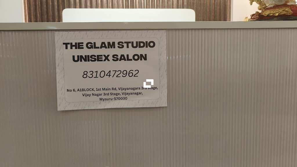 The Glam Studio Unisex Salon