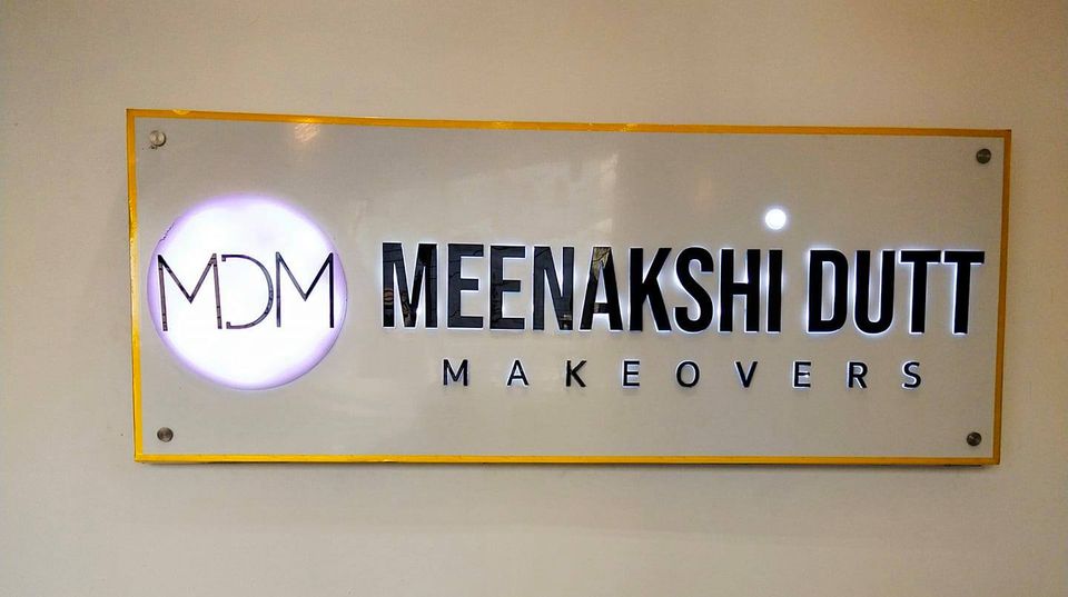 Meenakshi Dutt Makeovers Best Makeup Artist In Meerut