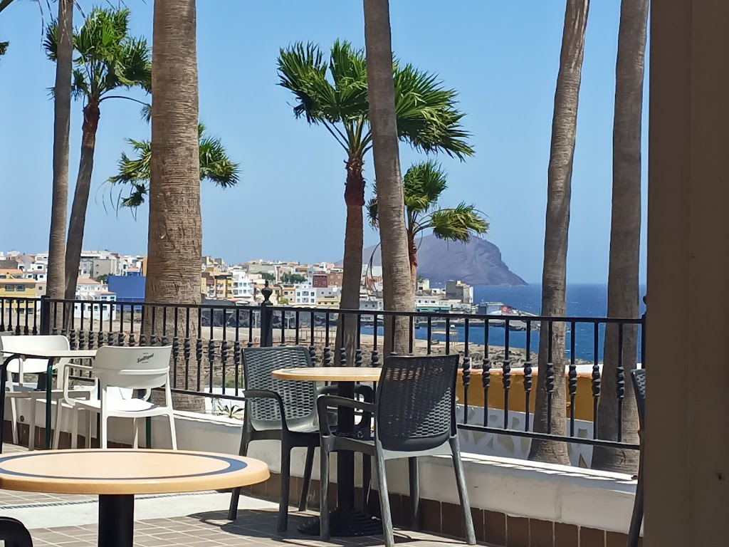 Harp and Shamrock Bar