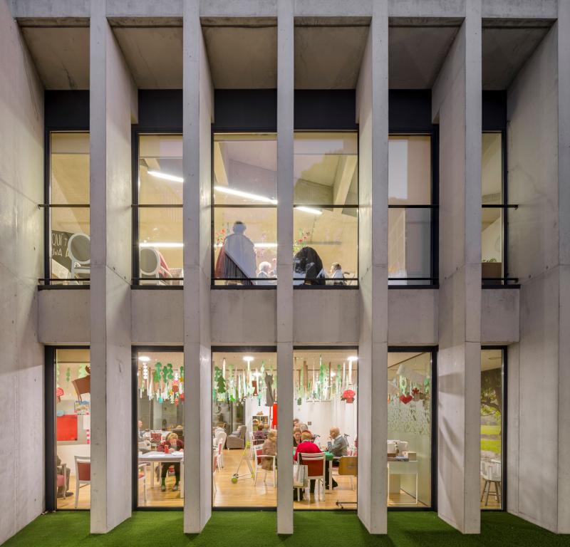 Centre Residencial Colonia Guell