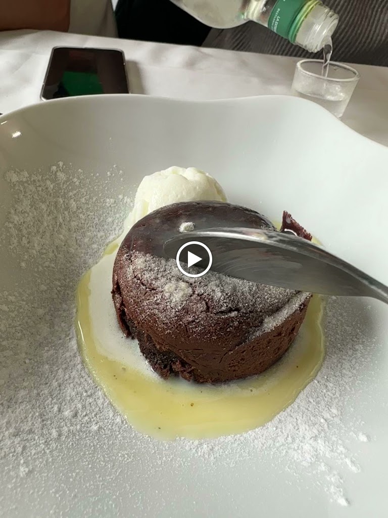 Restaurante Braseria Asador La Parrilla — Videos
