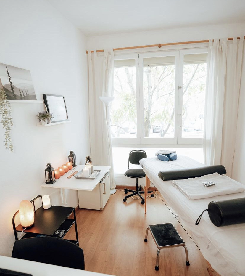 Masajista Barcelona | Alvaro Massage