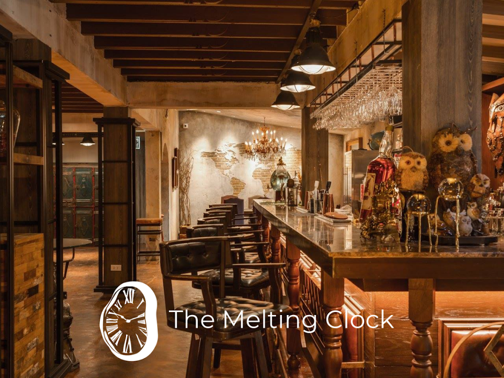 The Melting Clock Wine Bar and Italian Restaurant の写真