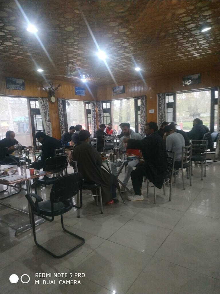 Shah E Jahan Cafeteria