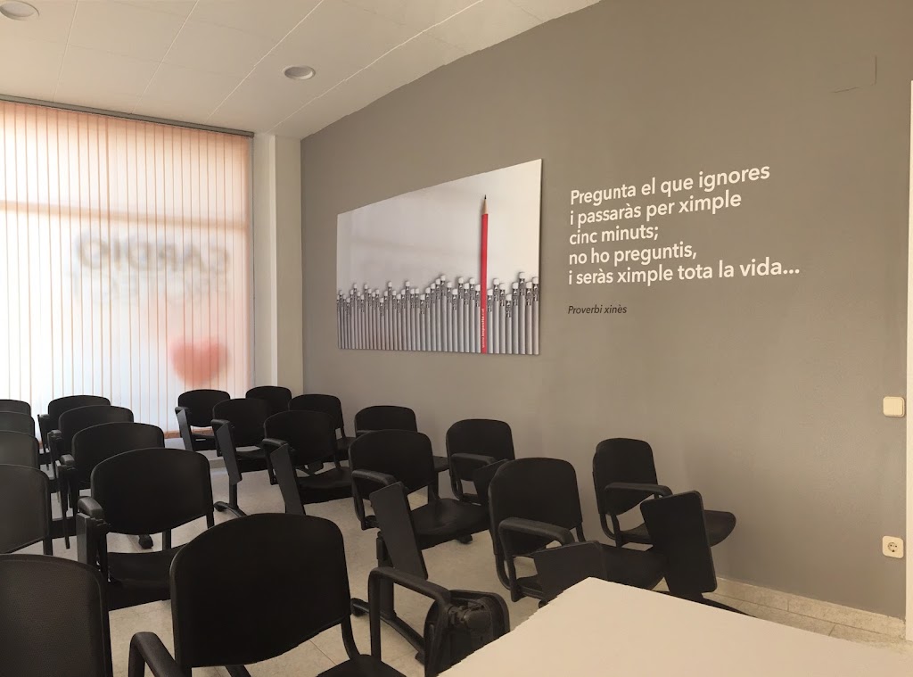 Imposita Centre de Formacio - 30 anys preparant oposicions — Del propietario