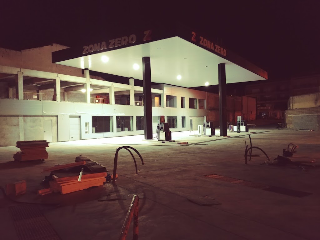 Zona Zero Benzinera — Exterior