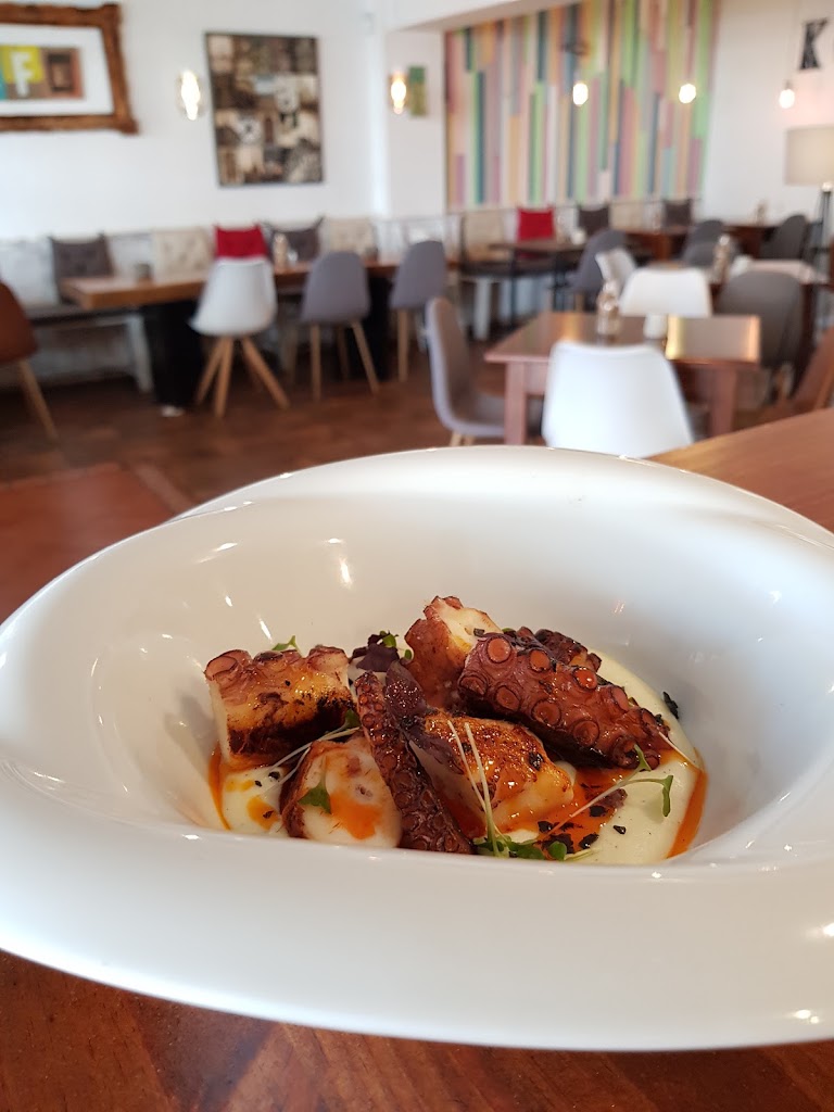 Koco bistro — Comida y bebida