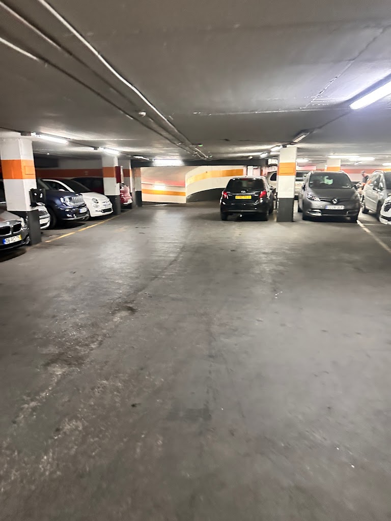 Parking Plaza San Cristobal