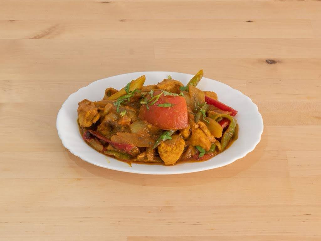 Taj Tandoori Torremolinos — Comida y bebida