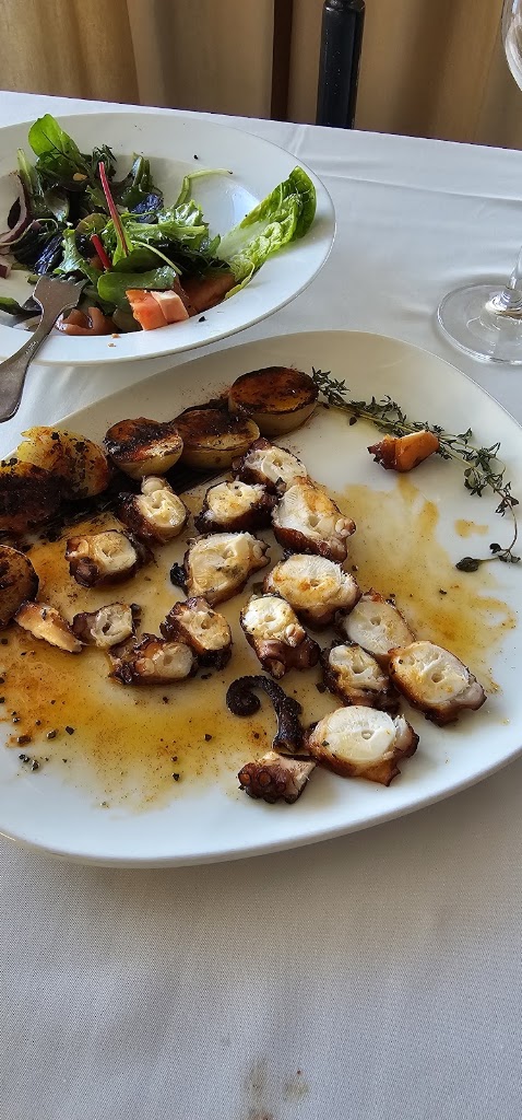 Restaurant & bar Vintage — pulpo
