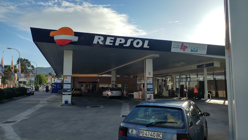 Estacion de Servicio Repsol — Estacion de servicio