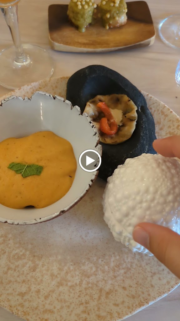 Estirpe Restaurante — Videos