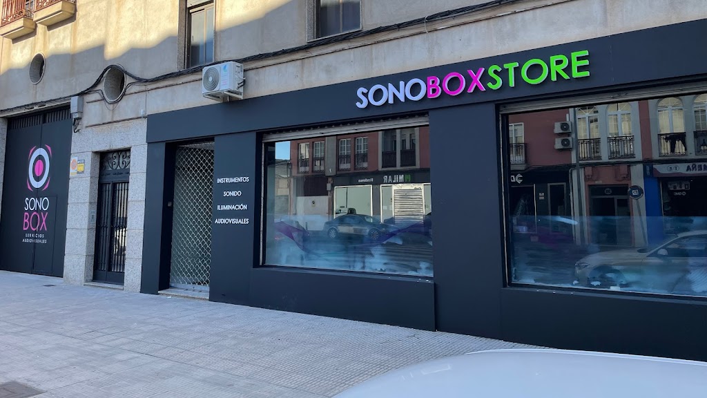 Sonobox Store - Tienda de instrumentos en Badajoz