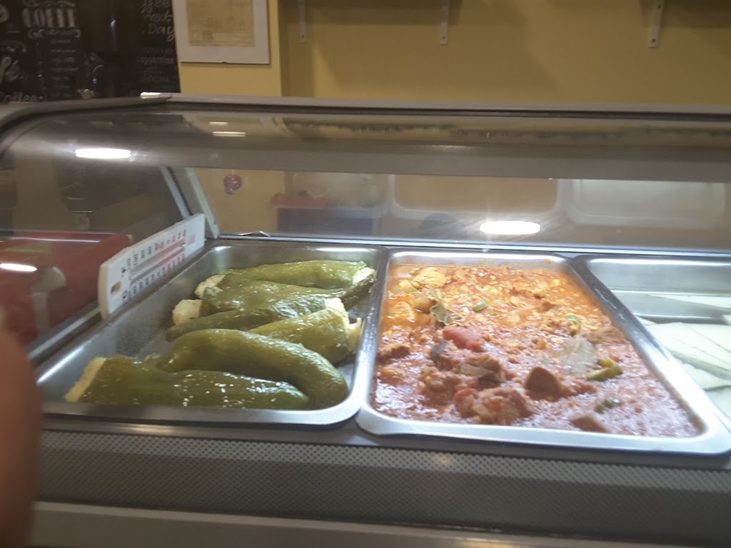 Pedro's cafe & bar — Comida y bebida
