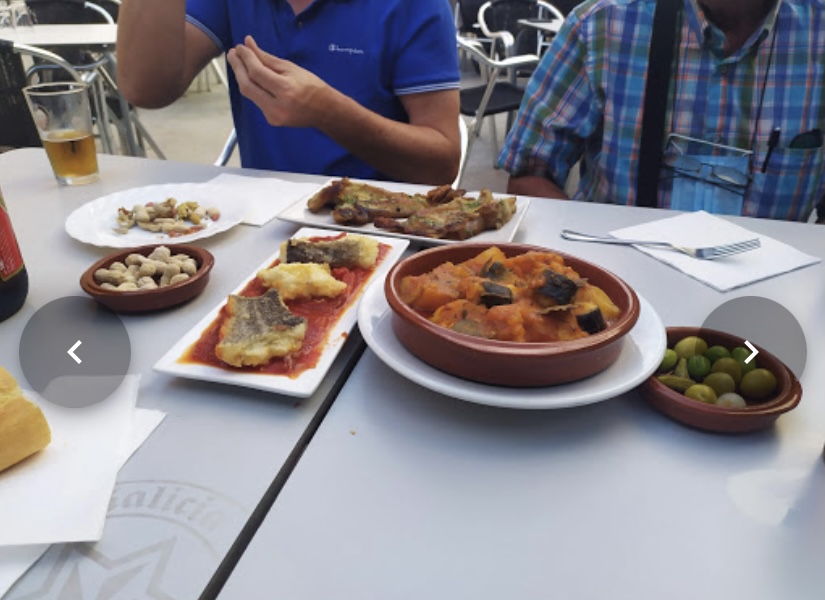 Bar Perolers — Comida y bebida