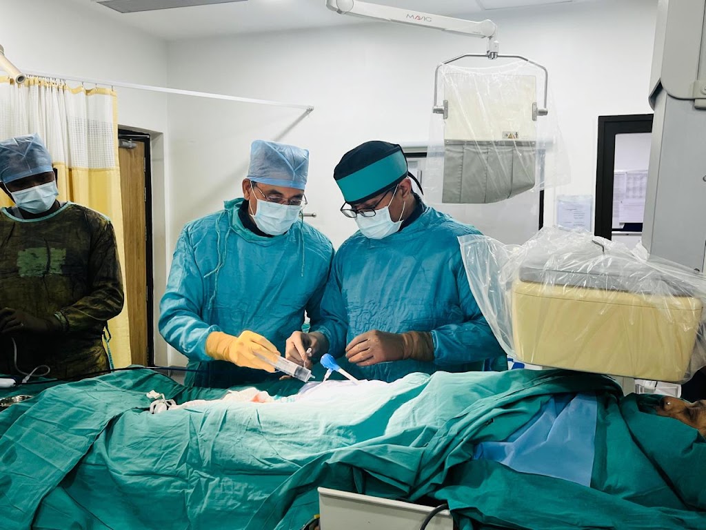 Dr. Dr Rishi V Lohiya Healthy Heart Clinic