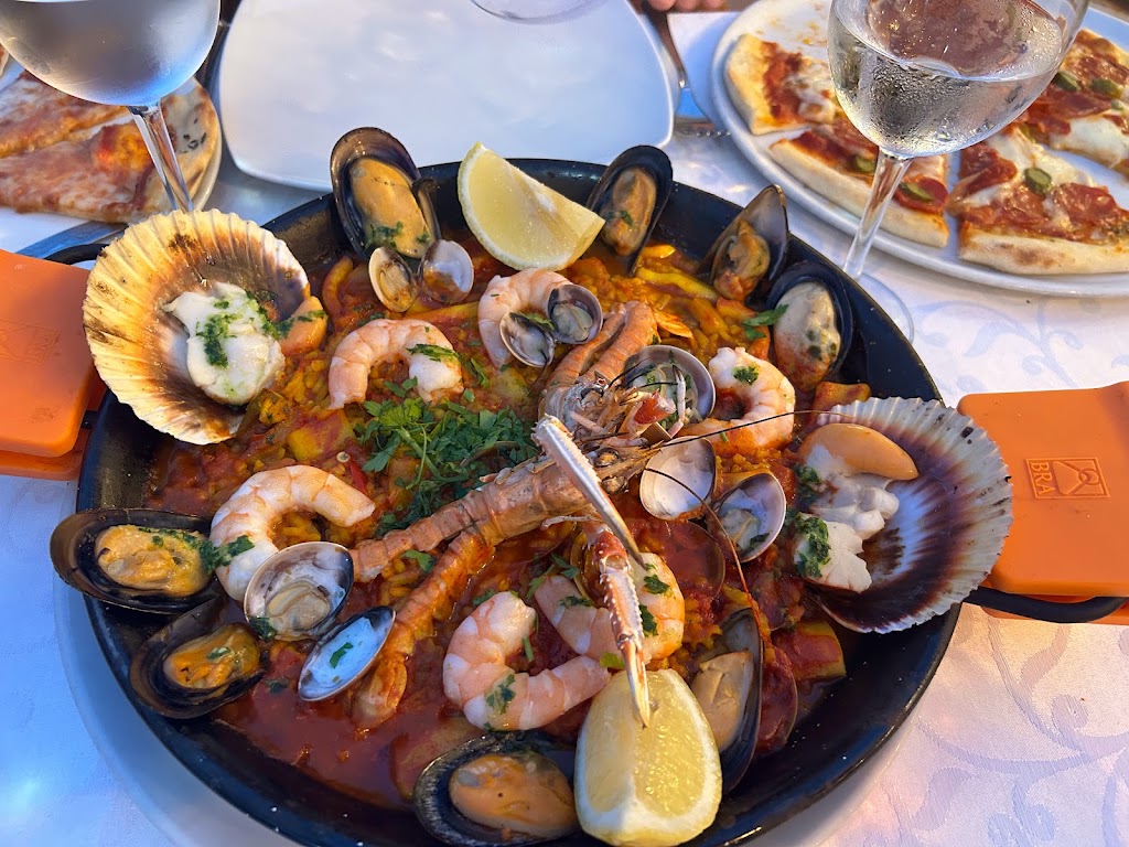 Rosatti Restaurante — Comida y bebida