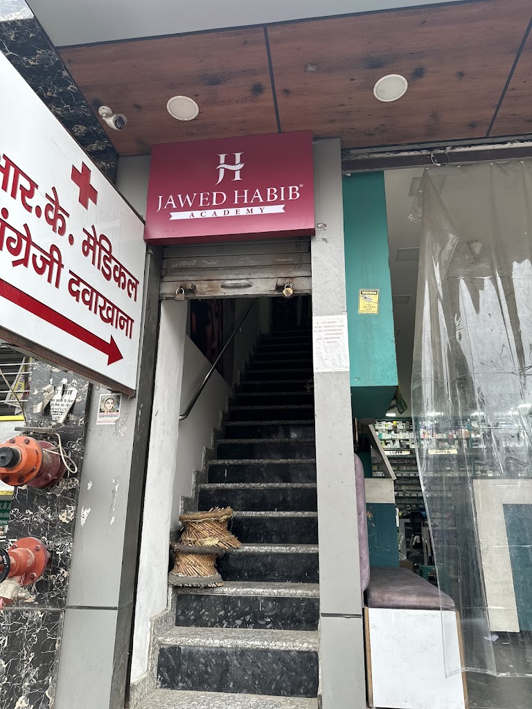 Habibz Unisex Salon And Jawed Habib Academy