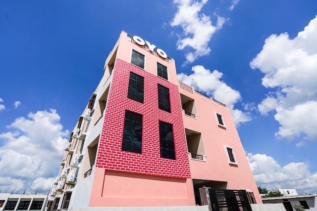 Oyo 61008 Armaan Suites