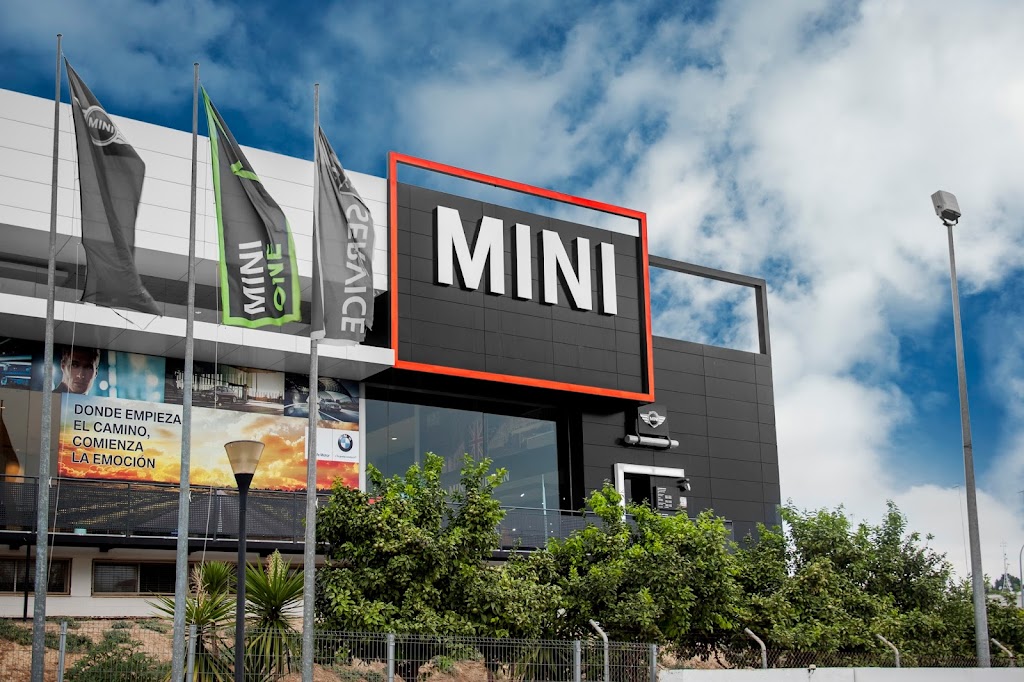 Concesionario Oficial MINI - San Pablo Motor