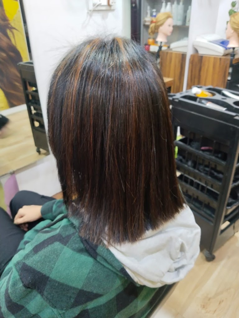 His Her Family Salon