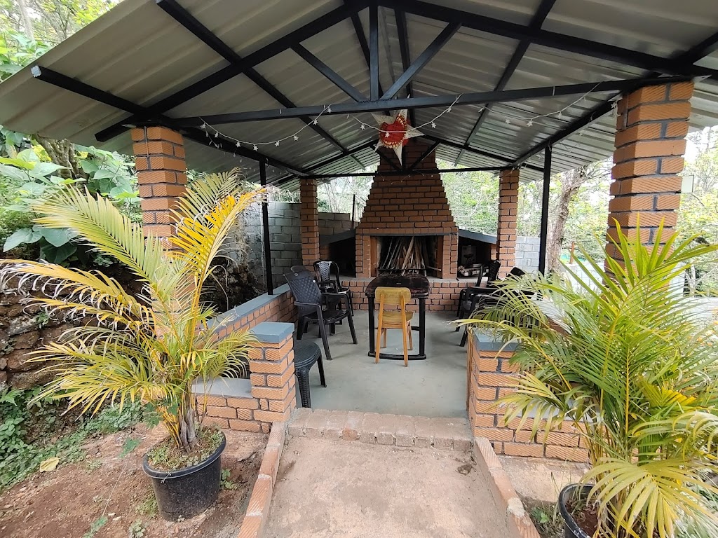 Pear Tree Inn Entire Villa Kotagiri