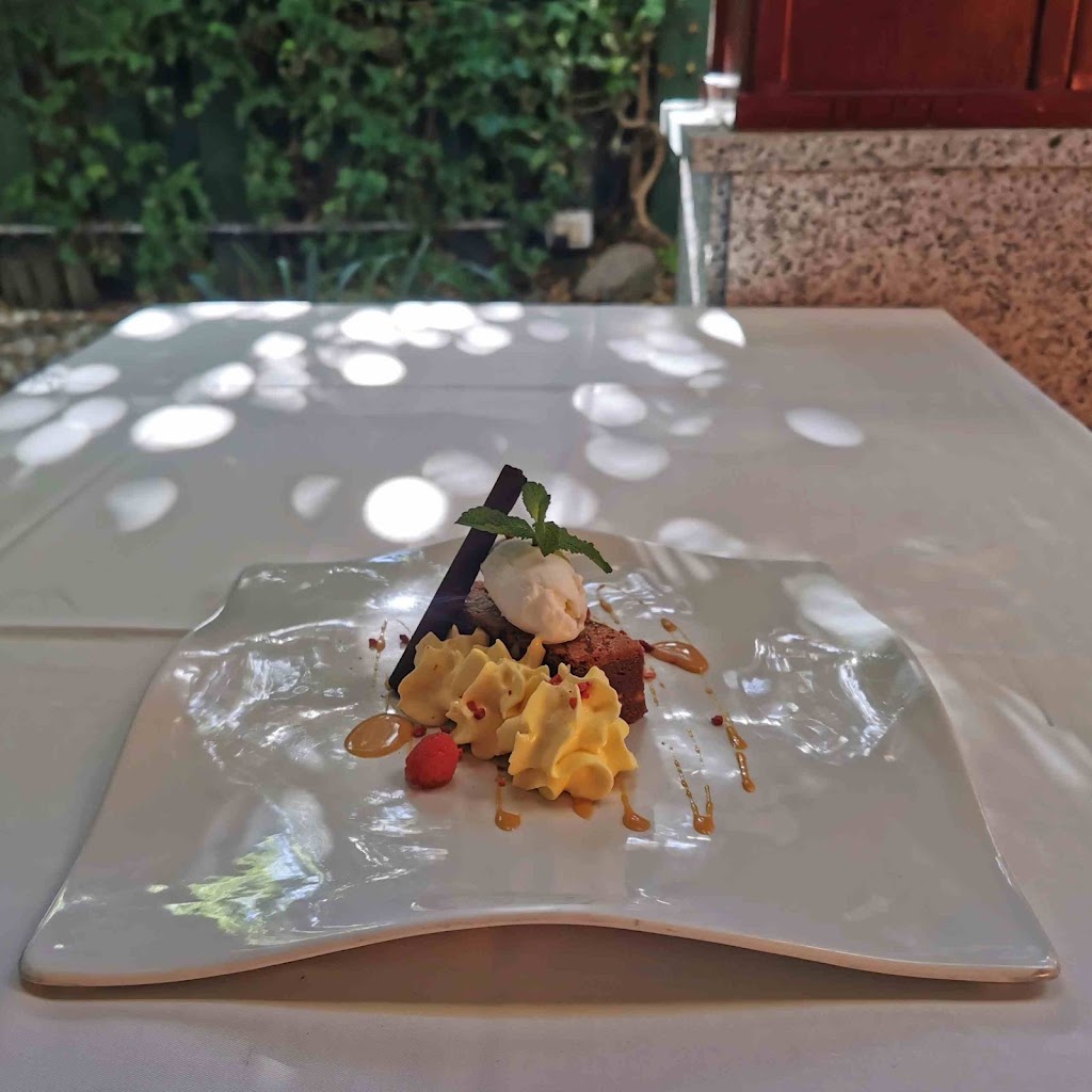 Restaurante El Vagon de Beni — Comida y bebida