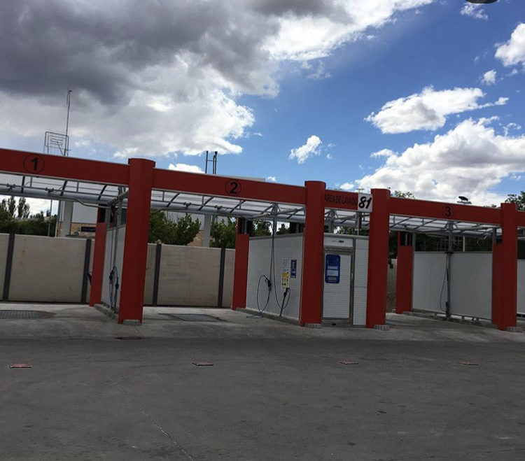 AREA DE LAVADO 81 — Del propietario