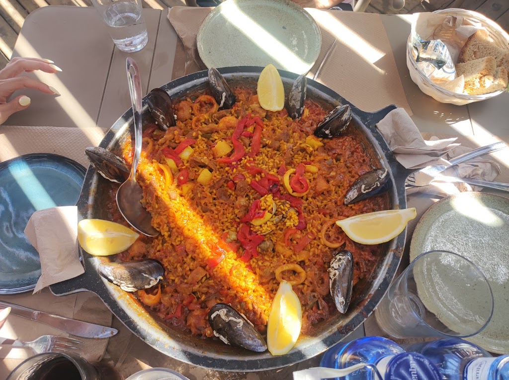 Chiringuito Caramba — Paella