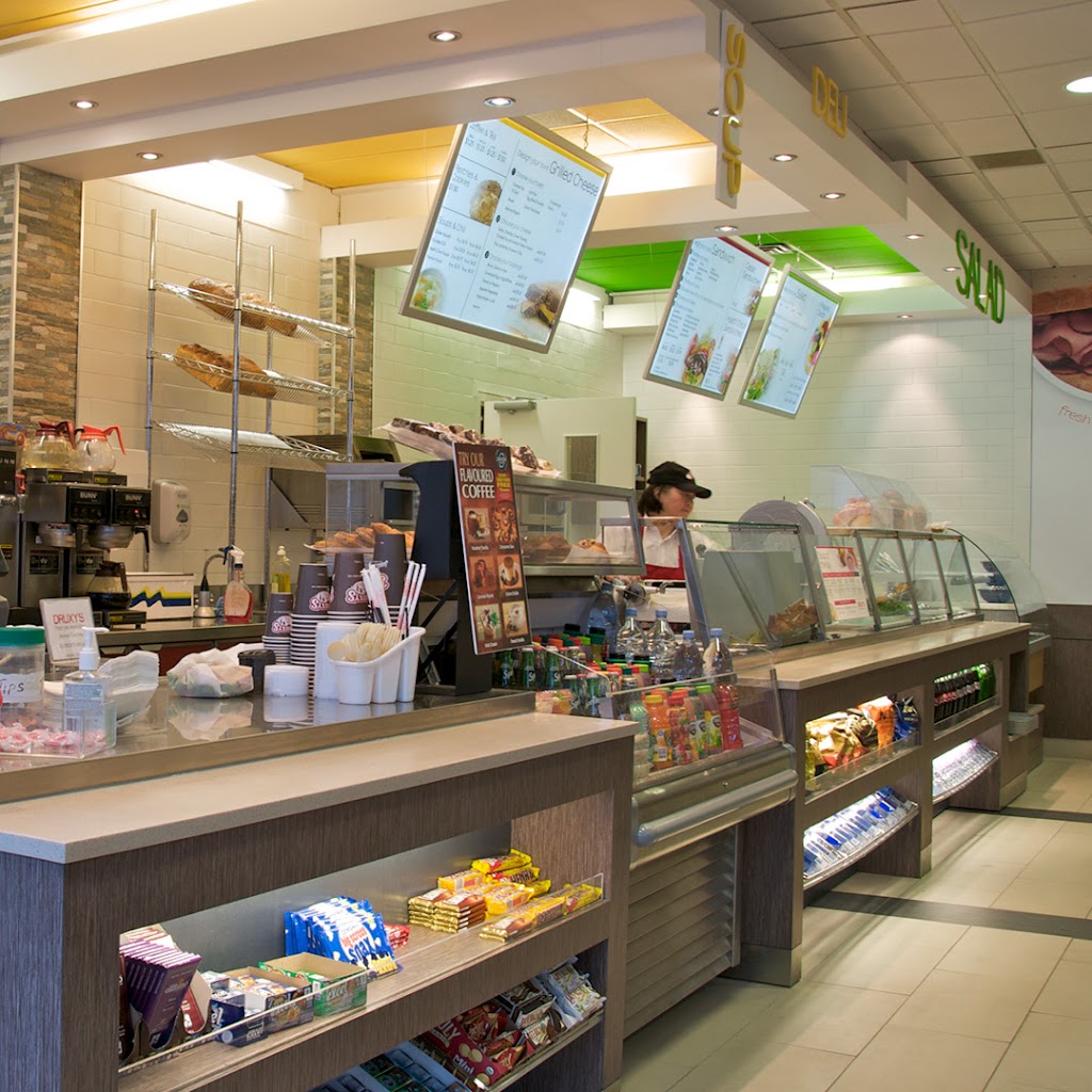 Druxy's Famous Deli in North York