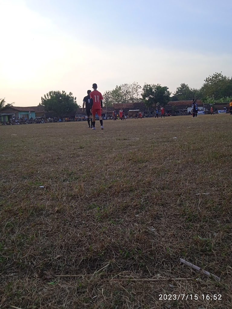 Lapangan Sepak Bola Balapulang Kulon