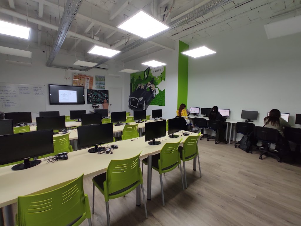 Autoescuela PREMIUM San Vicente — Del propietario
