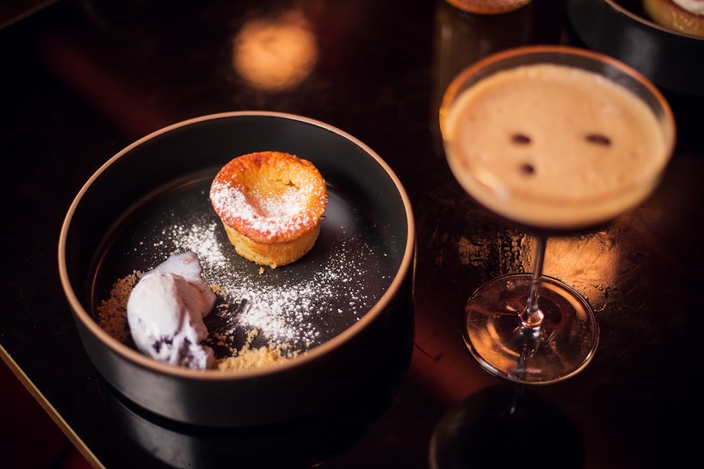 Goze Garito Gourmet — Comida y bebida