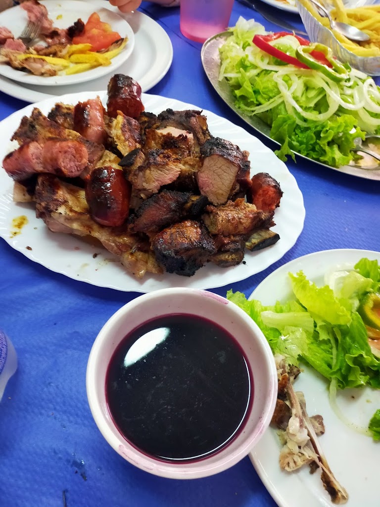 Bar Lorenzo — Comida y bebida
