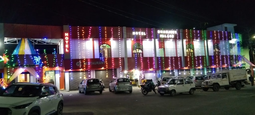 Hotel Dhanjeet Palace