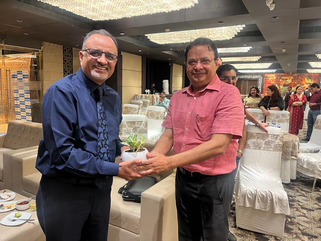 Dr. Dr Kamal Verma Best Neurosurgeon In Faridabad Spine Surgeon In Faridabad Brain And Spine Surgeon Neurosurgeon